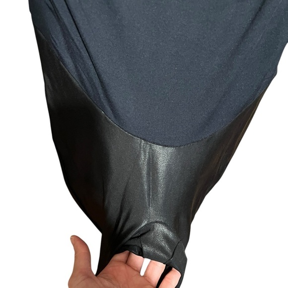 SPANX Mama Maternity Faux Leather High-Waisted Leggings - Picture 3 of 6